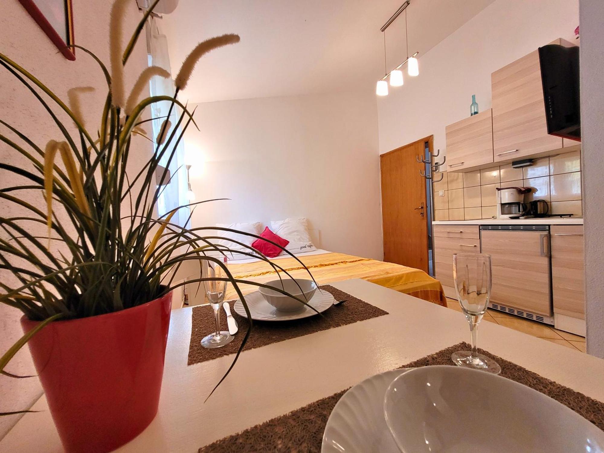 Apartment Jelena ヴィル エクステリア 写真